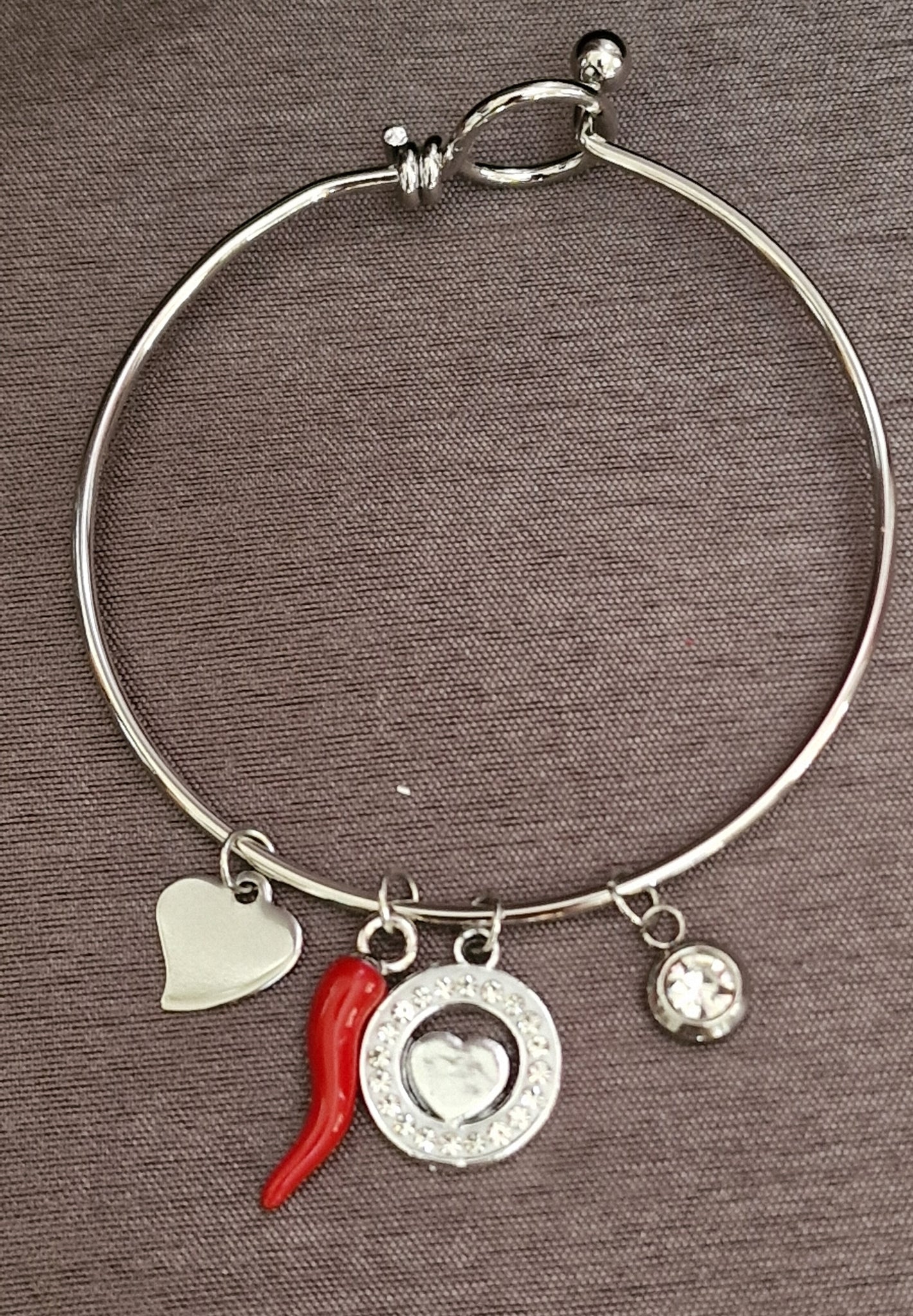 bracciali RIGIDI CON CHARM CUORE